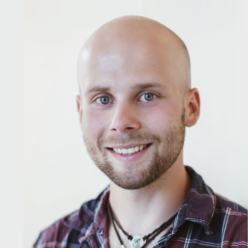 Евгений Лата